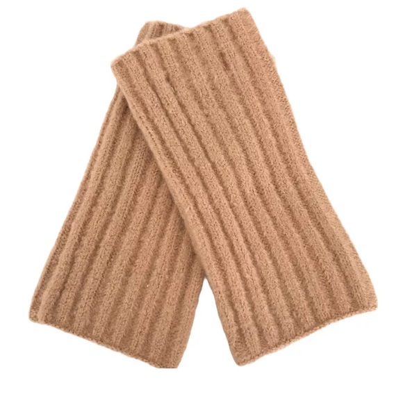 Free People Hand Warmers - Picture 1 of 3